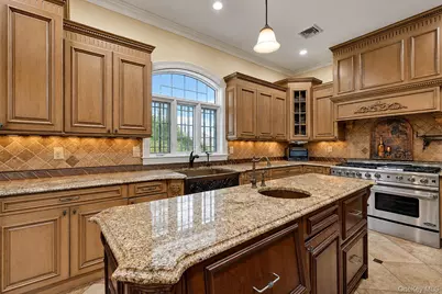 158-41 91st Street, Howard Beach, NY 11414 - Photo 4