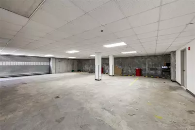 8810 J, Brooklyn, NY 11236 - Photo 14