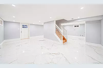 23115 126th Avenue, Jamaica, NY 11413 - Photo 18