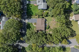 24 Yosemite Ln, Coram, NY 11727 - Photo 38