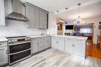 13043 Lefferts Boulevard, Ozone Park, NY 11420 - Photo 8