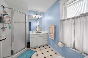 18 Coakley Ave, Harrison, NY 10528 - Photo 20
