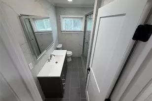 58 Amherst Ln, Hicksville, NY 11801 - Photo 8