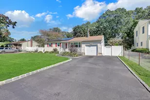41 Hopes Ave, Holtsville, NY 11742 - Photo 2