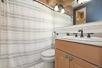 626 Central Avenue, Massapequa, NY 11758 - Photo 20