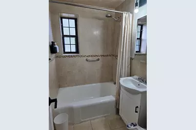 144-04 78 Avenue #1, Kew Gardens, NY 11367 - Photo 2