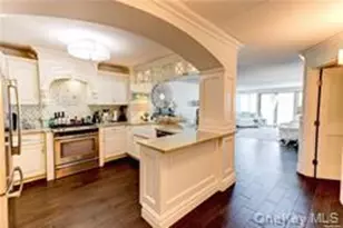 170 W Broadway, Long Beach, NY 11561 - Photo 12