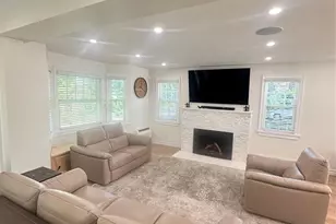 2-52 Beverly Rd, Douglaston, NY 11362 - Photo 6