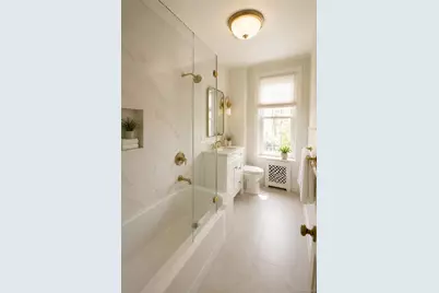 52 Slocum Crescent, Forest Hills, NY 11375 - Photo 16