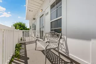 71-10 Beach Front Rd, Arverne, NY 11692 - Photo 12