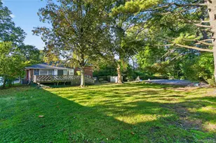 20 Canterbury Rd, Woodbury, NY 11797 - Photo 6