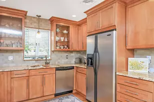 65 Graham St, Farmingdale, NY 11735 - Photo 14