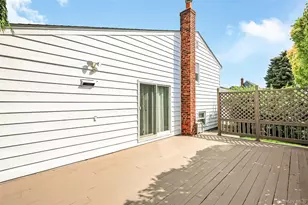 65 Graham St, Farmingdale, NY 11735 - Photo 24