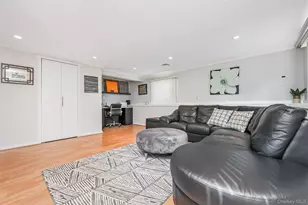 65 Graham St, Farmingdale, NY 11735 - Photo 20