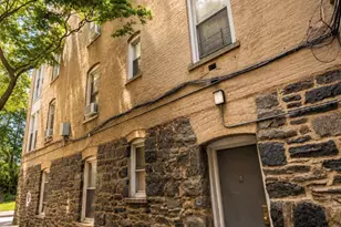 16 Bayley Ave, Yonkers, NY 10705 - Photo 2