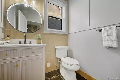 27 Poppy Lane, Levittown, NY 11756 - Photo 20
