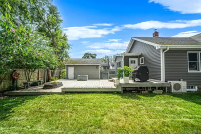 101 Highland Avenue, Patchogue, NY 11772 - Photo 20