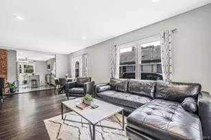 101 Highland Ave, Patchogue, NY 11772 - Photo 10