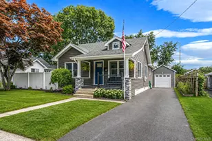 101 Highland Ave, Patchogue, NY 11772 - Photo 2
