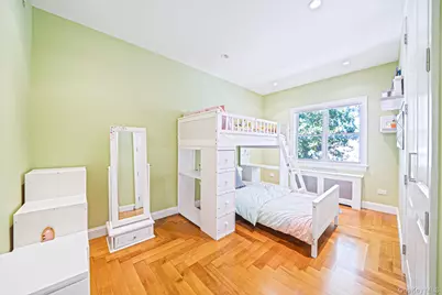 63-27 72nd Street, Middle Village, NY 11379 - Photo 16