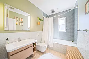 63-27 72nd St, Middle Village, NY 11379 - Photo 18