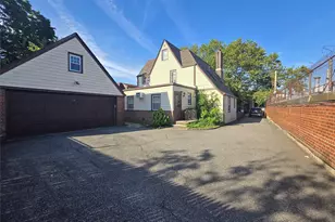 45-11 220th Pl, Bayside, NY 11361 - Photo 4