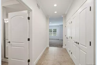 11 Halley Drive, Blue Point, NY 11772 - Photo 16
