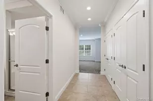 11 Halley Dr, Blue Point, NY 11772 - Photo 16