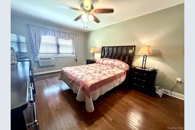 4 Rose Street #E1 Building 4, Oceanside, NY 11572 - Photo 10