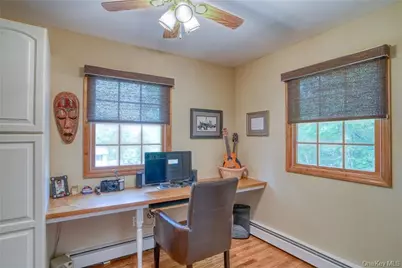 8 Roberts Drive, Monroe, NY 10950 - Photo 14