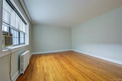 78-35 147th Street #2E, Kew Gardens, NY 11367 - Photo 8