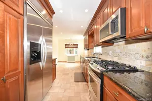 75-03 196th St, Fresh Meadows, NY 11366 - Photo 6