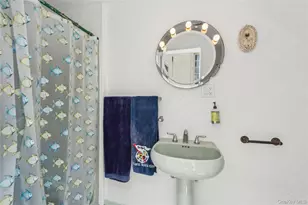 87 Bay St, Long Beach, NY 11561 - Photo 22