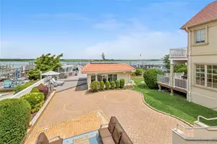 87 Bay St, Long Beach, NY 11561 - Photo 2