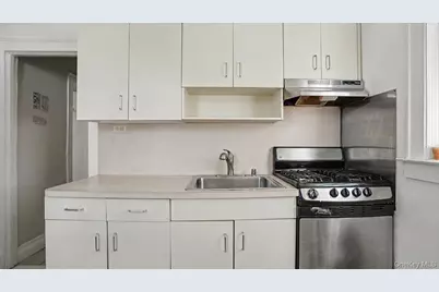 2977 Harding Avenue, Bronx, NY 10465 - Photo 18