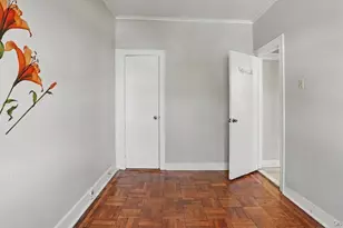 2977 Harding Ave, Bronx, NY 10465 - Photo 16