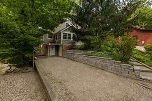 18 Walnut Ave, Setauket, NY 11733 - Photo 22
