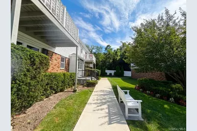 260-56 Waverly Ave #56, Patchogue, NY 11772 - Photo 12