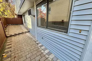 101 Firwood Rd, Port Washington, NY 11050 - Photo 14