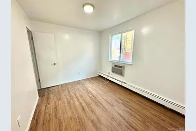 101 Firwood Road, Port Washington, NY 11050 - Photo 12