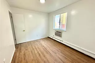 101 Firwood Rd, Port Washington, NY 11050 - Photo 12