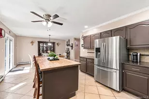 12 Sandpiper Ln, Centereach, NY 11720 - Photo 10
