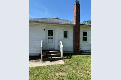 424 Sweezy Avenue, Riverhead, NY 11901 - Photo 4