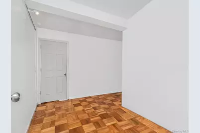1874 Pelham Parkway S #2P, Bronx, NY 10461 - Photo 18