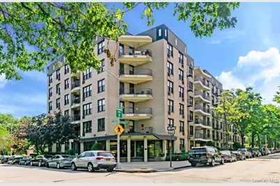 1874 Pelham Parkway S #2P, Bronx, NY 10461 - Photo 38