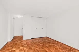 1874 Pelham Pkwy S, Bronx, NY 10461 - Photo 16