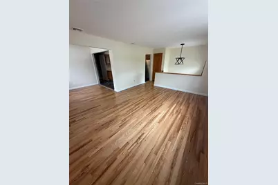 108 Lee Avenue, Babylon, NY 11702 - Photo 4
