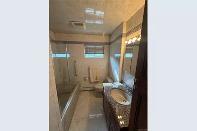 108 Lee Avenue, Babylon, NY 11702 - Photo 6