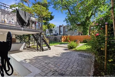 2110 Tomlinson Avenue, Bronx, NY 10461 - Photo 38