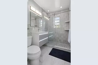 2110 Tomlinson Avenue, Bronx, NY 10461 - Photo 24